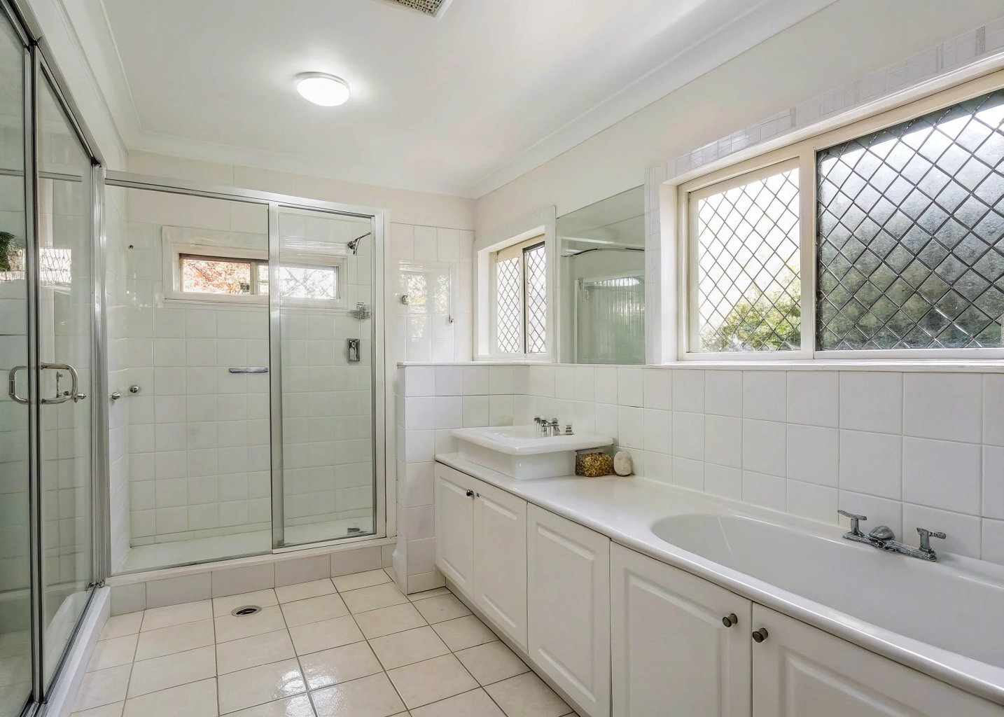Pre-sale bathroom cleaning Central Coast NSW — clean grout, polished fixtures, mould-free ceiling